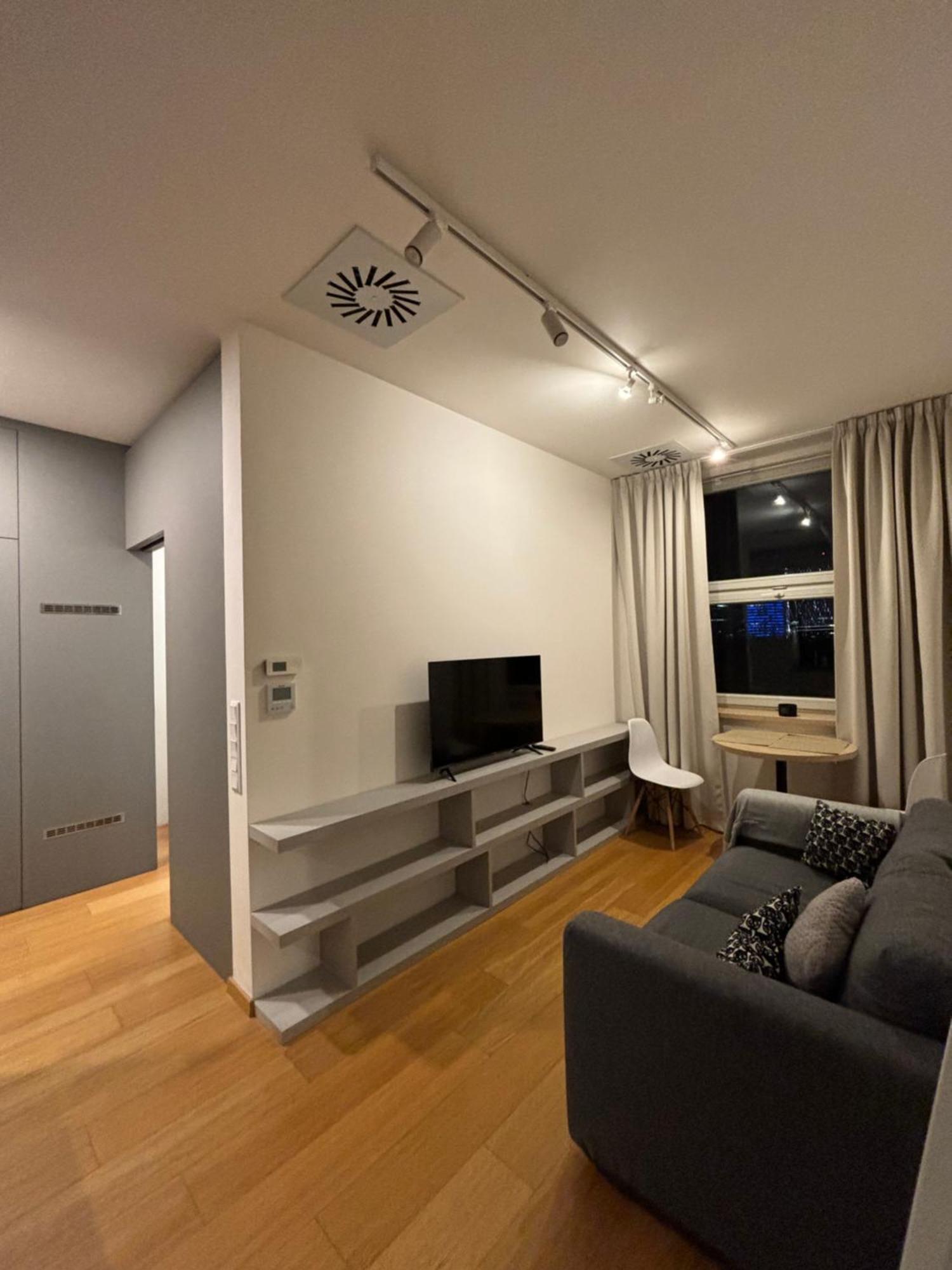 Main City Center - Luxury - Free Parking - City View Bratislava Exterior foto